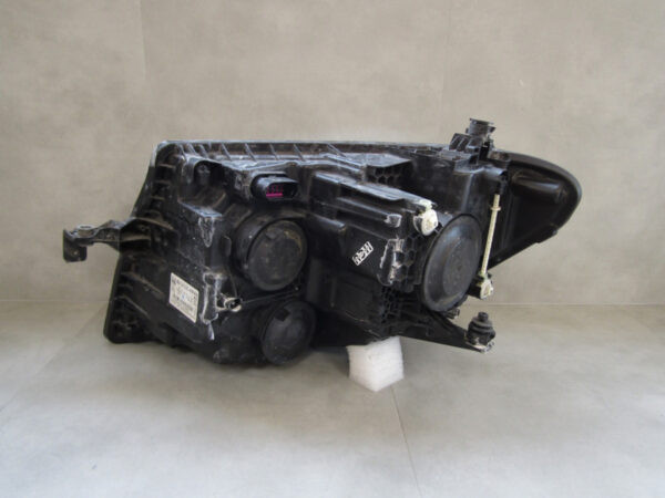 Koplamp VW CRAFTER II 2 16- 7C1941006 Rechts S657/K5/1C