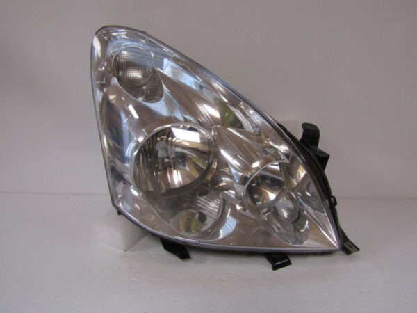 KOPLAMP TOYOTA COROLLA VERSO 2 II HALOGEEN 04-07 Rechts A235/A51