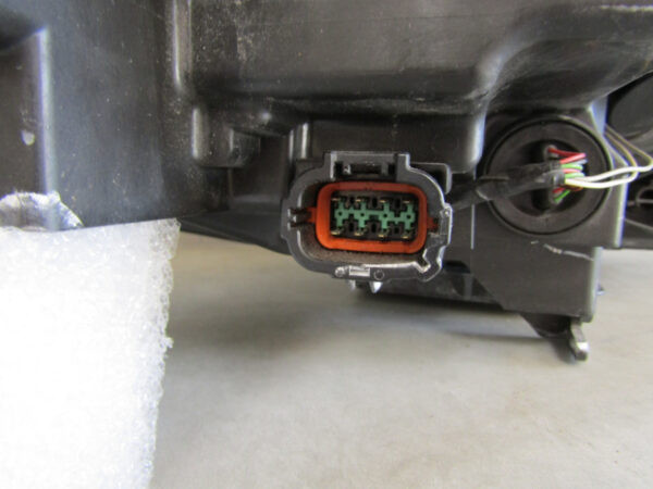 KOPLAMP NISSAN QASHQAI J11 Half LED 13-17 100-18015 Links  A851/5K/4A