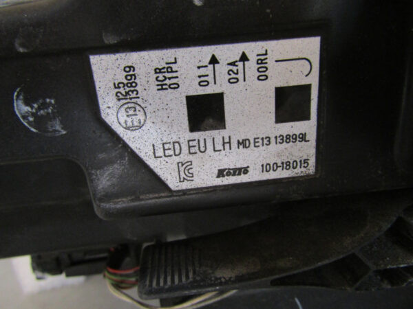 KOPLAMP NISSAN QASHQAI J11 Half LED 13-17 100-18015 Links  A851/5K/4A