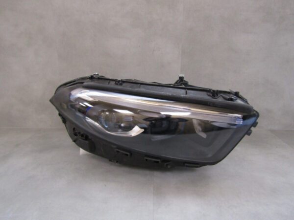 KOPLAMP MERCEDES A KLASSE W177 FACELIFT LED MULTIBEAM 23- A1779065804 Rechts A625/C207