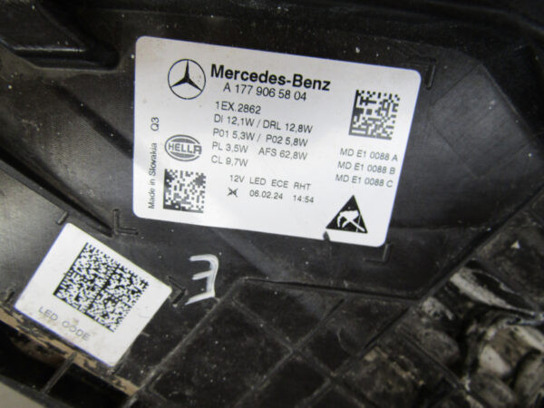 KOPLAMP MERCEDES A KLASSE W177 FACELIFT LED MULTIBEAM 23- A1779065804 Rechts A625/C207