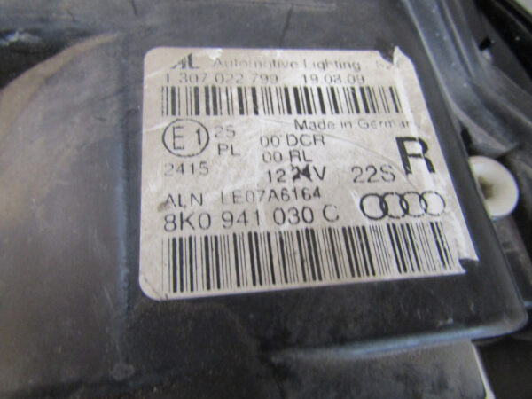Koplamp Audi A4 B8 Xenon 07-11 8K0941030C RECHTS A510/E207