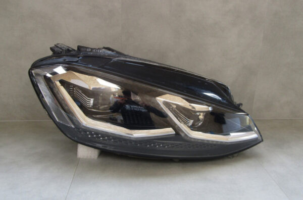 Koplamp Volkswagen Golf VII 7 5G1 Facelift Full LED 16-20 5G1941036 Rechts S699/K5/13B