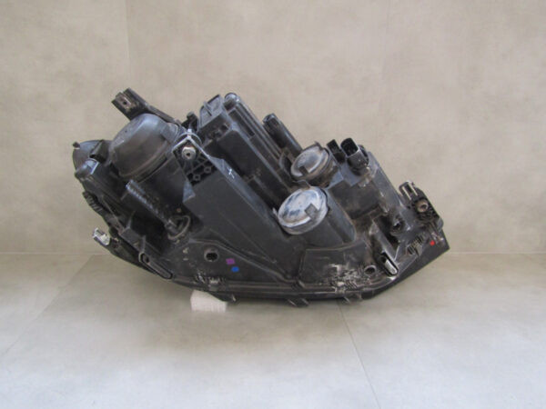 Koplamp Volkswagen TOURAN 2 II 5TB 15- 5TB941005A Links S700/K5/13B