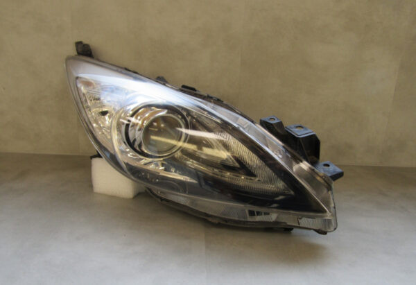 KOPLAMP MAZDA 3 II XENON 08-13r BBM551030 RECHTS S108/A95