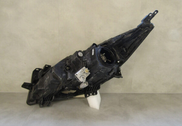 KOPLAMP MAZDA 3 II XENON 08-13r BBM551030 RECHTS S108/A95
