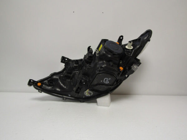 Koplamp Toyota Auris II 2 LED- 12-15 RECHTS 81110-02E21 Q2/A44