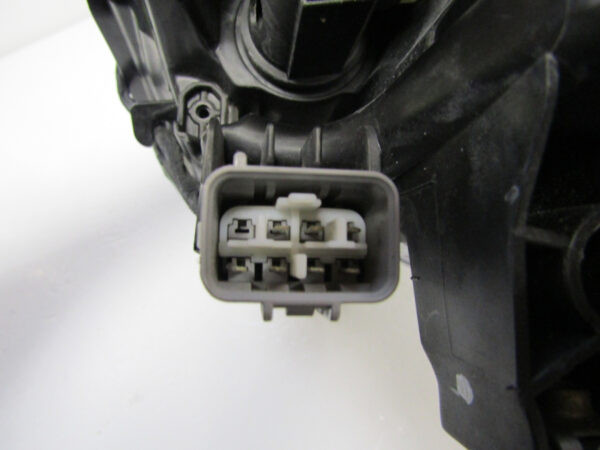 Koplamp Toyota Auris II 2 LED- 12-15 RECHTS 81110-02E21 Q2/A44