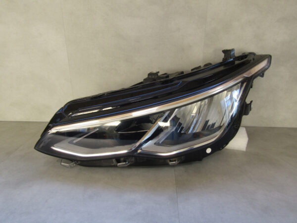 KOPLAMP VW VOLKSWAGEN Golf 8 VIII LED- 19- 5H1941005B LINKS Q352/B163