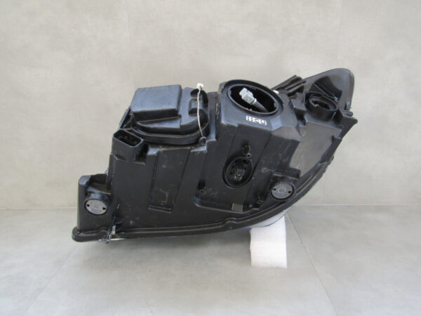 KOPLAMP BMW X1 E84 XENON 09-12 63112990008 RECHTS Q465/E182