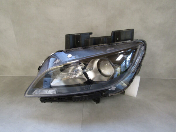 KOPLAMP Hyundai Kona FACELIFT 20-23 92101J95XX LINKS Q200/F90