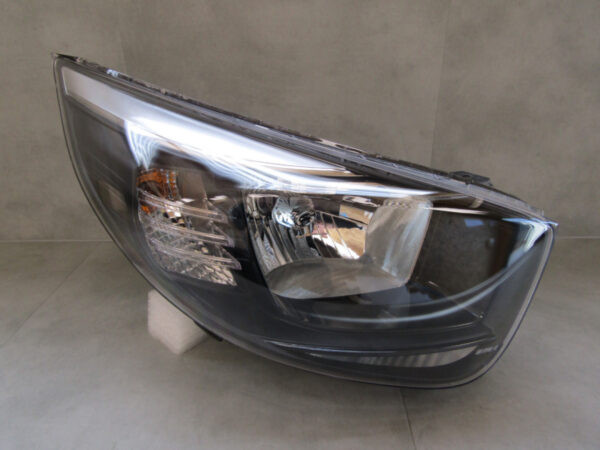 Koplamp Kia Picanto 3 17-20 Rechts 92102G6000 Q760/F117