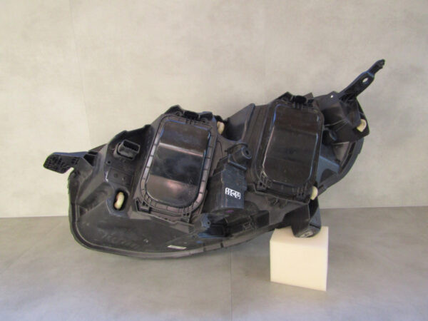 KOPLAMP Peugeot Expert 3 III Traveller 16-23 9808572580 RECHTS Q386/E111