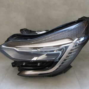 Koplamp Renault Captur 2 II LED 19-23 260601693R Links Q812/K5/9D