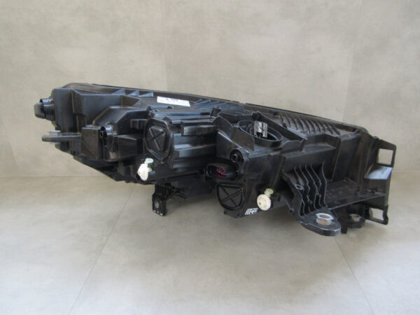 Koplamp Skoda Enyaq FULL LED 20- 5LB941015G Links Q697/K5/2E