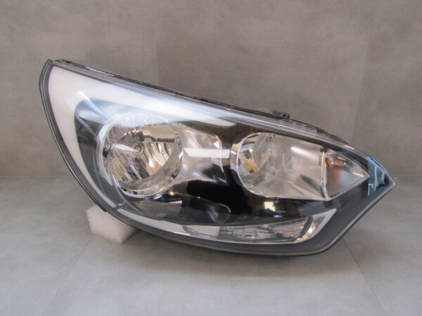 KOPLAMP Kia Rio 3 III HALOGEEN 11- 921021WXXX RECHTS Q499/B182