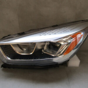 KOPLAMP Ford Kuga MK2 FACELIFT NORMAAL 16-19 LINKS Q448/F175