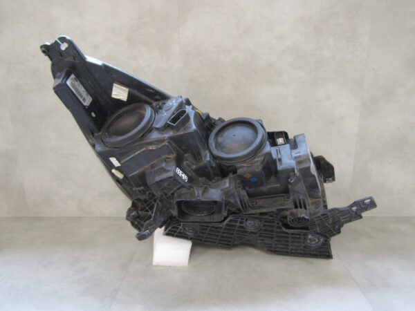 KOPLAMP Ford Kuga MK2 FACELIFT NORMAAL 16-19 LINKS Q448/F175