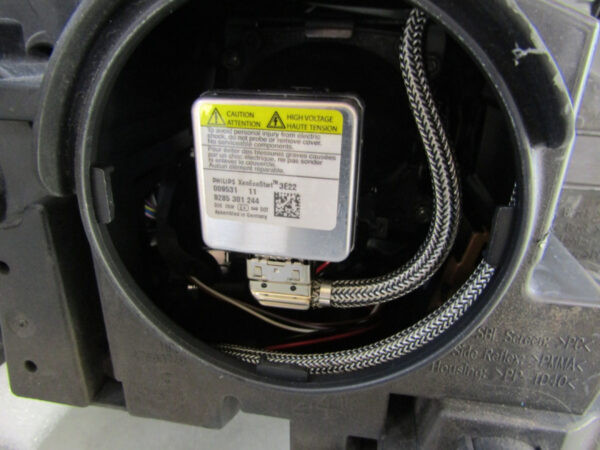 KOPLAMP Range Rover Sport L494 XENON 13-17 DK6213W030HF LINKS Q420/D179