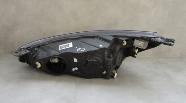 KOPLAMP Ford Focus MK4 LED 18-21 MX7B-13E014 RECHTS S367/D95