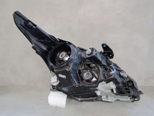 Koplamp Toyota Avensis T27 09-11 Links Q654/K5/11G
