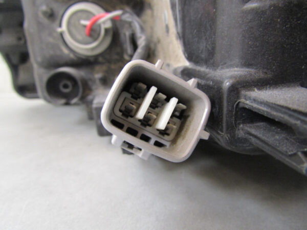 KOPLAMP Toyota Yaris 3 III FACELIFT LED 17-20 RECHTS Q505/B194