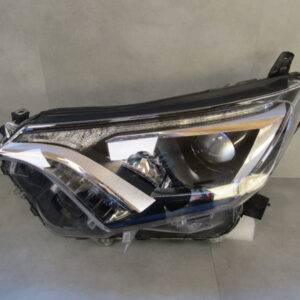 KOPLAMP Toyota RAV4 IV 4 FACELIFT LED 15-18 LINKS Q403/D168