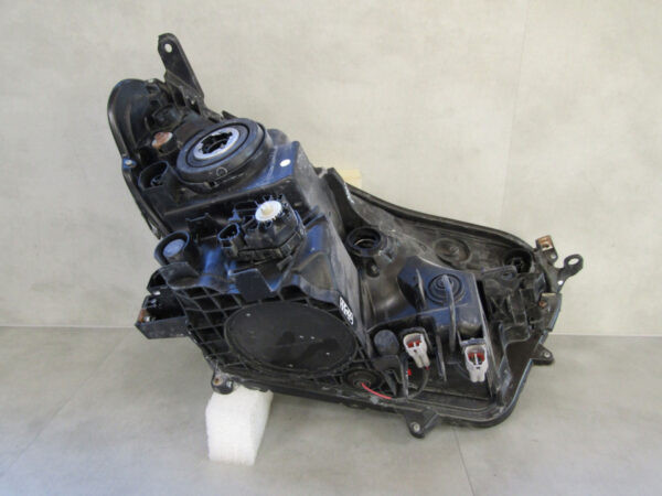 KOPLAMP Toyota RAV4 IV 4 FACELIFT LED 15-18 LINKS Q403/D168