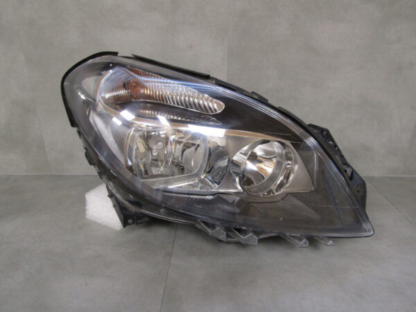 Mercedes B Klasse 246 HALOGEEN 11-14 A2468200261 Rechts Q824/K4/1B