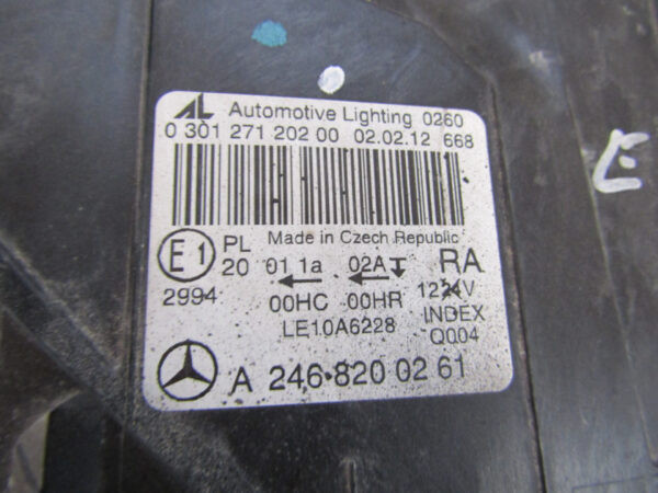 Mercedes B Klasse 246 HALOGEEN 11-14 A2468200261 Rechts Q824/K4/1B