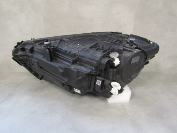 Koplamp Mercedes A Klasse W177 FACELIFT MULTIBEAM LED 23- RECHTS Q642/A147