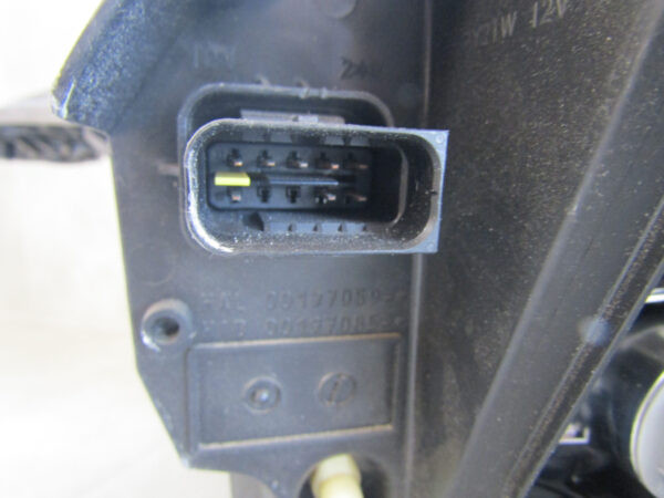 Koplamp Peugeot Expert 3 XENON 16-23 9808235780 Rechts Q735/K5 16A