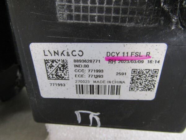 Koplamp Lynk & CO 01 LYNK&CO FACELIFT LED 22- 8893628771 RECHTS Q660/E63