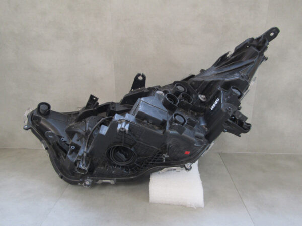 Koplamp Toyota Rav4 V RAV 4 FACELIFT FULL LED 21- Rechts Q822/K5 13G