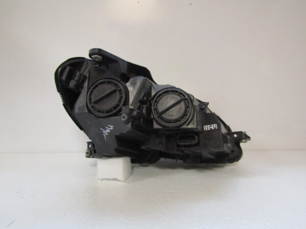 Koplamp Mercedes C Klasse W204 FACELIFT STANDAARD 11-14 LINKS Q84/D68