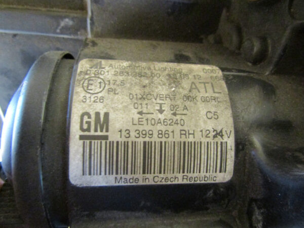 Koplamp Opel Zafira C XENON 12-16 13399861 RECHTS Q390/D46