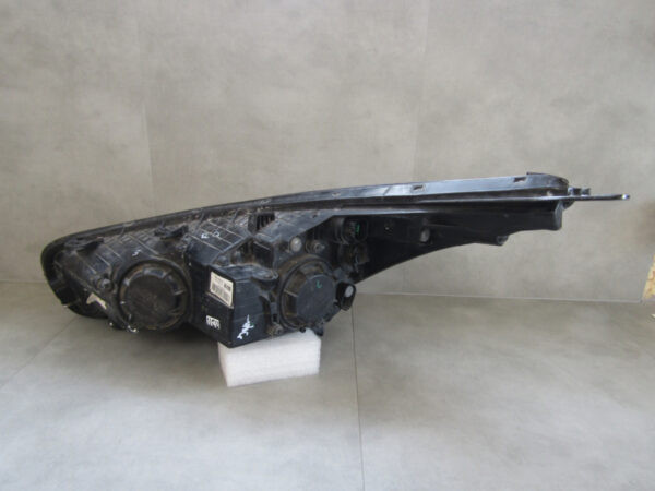 Koplamp Kia Ceed 2 II 12-18 92102A2010 Rechts Q736/K5 16A