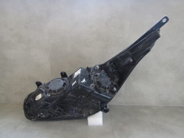 Koplamp Kia Ceed 2 II 12-18 92102A2010 Rechts Q736/K5 16A
