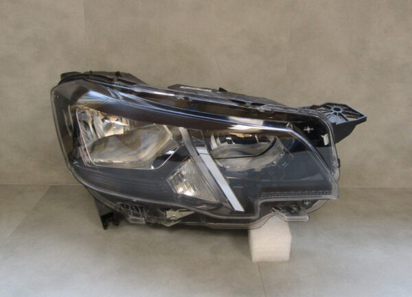 KOPLAMP Peugeot Partner 4 IV Rifter 18-23 9816826880 RECHTS S375/C41