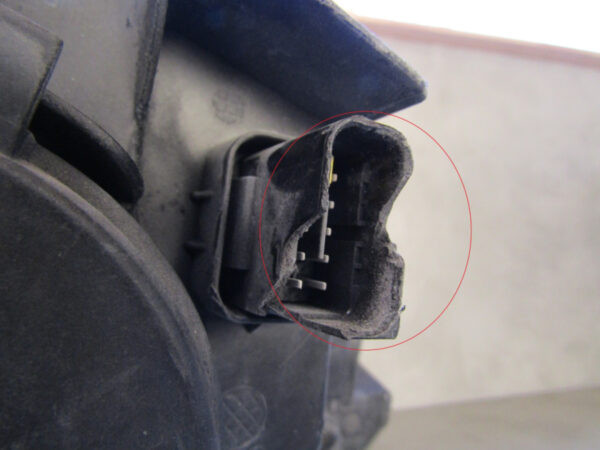 KOPLAMP Peugeot Partner 4 IV Rifter 18-23 9816826980 LINKS S252/C35