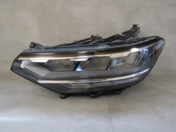 KOPLAMP VW VOLKSWAGEN Passat B8 FACELIFT LED- 19-23 3G1941035P Links Q842/K4 1F