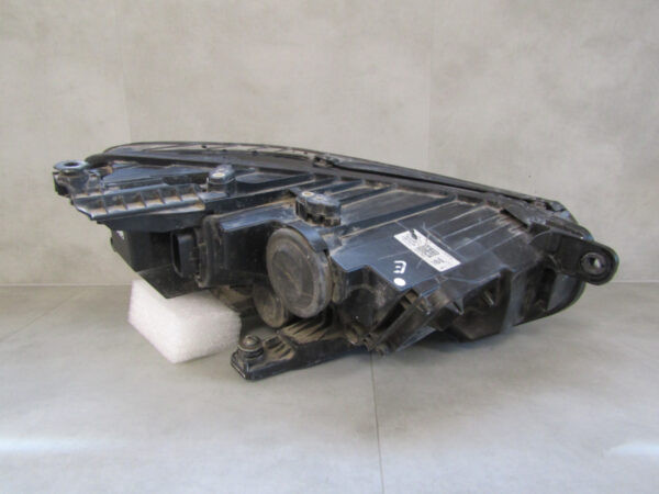 KOPLAMP VW VOLKSWAGEN Passat B8 FACELIFT LED- 19-23 3G1941035P Links Q842/K4 1F