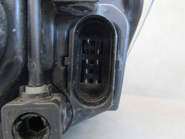 Koplamp Volkswagen Polo 2G Halogeen 17-20 2G1941006 Rechts Q685/C84