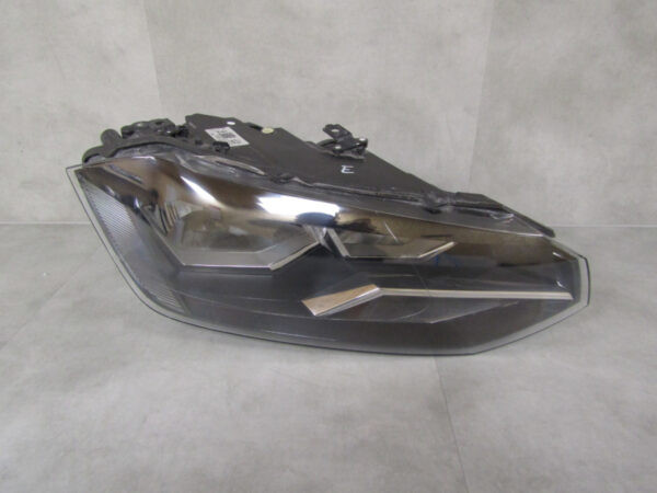 KOPLAMP VOLKSWAGEN VW Polo 2G STANDAARD 17-21 2G1941006 RECHTS  Q321/B143