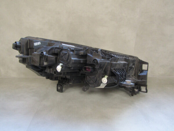 KOPLAMP Skoda Enyaq FULL LED 20- 5LB941015B LINKS S27
