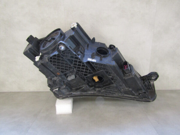 Koplamp Skoda Superb 3 III 3V1 XENON 15-19 LINKS Q394/C167