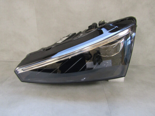 Koplamp Skoda Scala 657 FULL LED 19-23 657941015C links Q440/E174