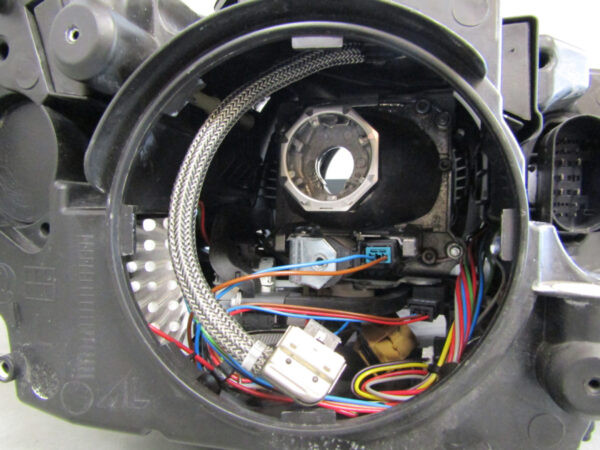 Koplamp Skoda Octavia 3 5E XENON 12-16 5E1941015B Links Q703/K5 3D
