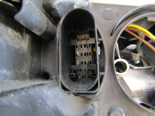 Koplamp Skoda Octavia 3 5E XENON 12-16 5E1941015B Links Q703/K5 3D